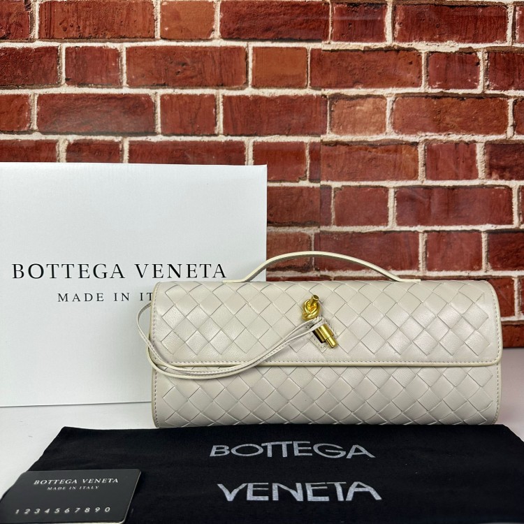 BOTTEGA VENETA ANDİAMO CLAUTCH BEJ